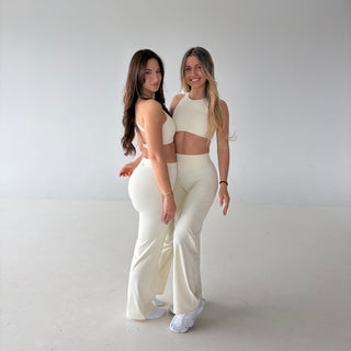 Flow Off-Duty Flare Leggings